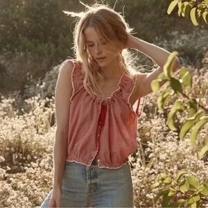 Doen Traveler Top in Red Gingham Size Small